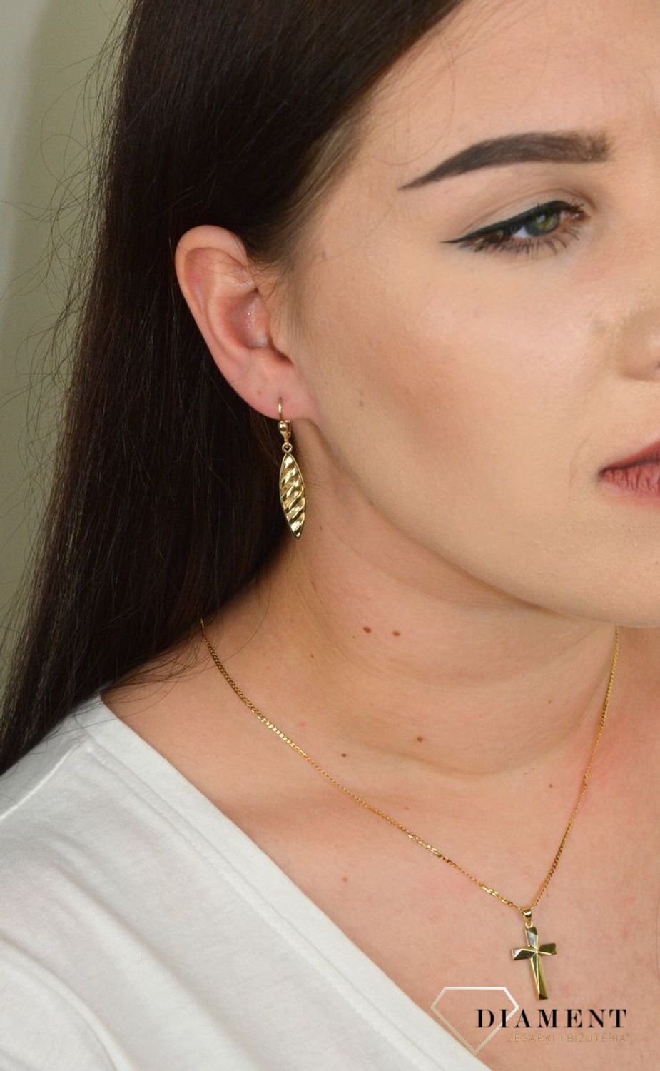 Złote kolczyki długie, wiszące KL 5445.jpg